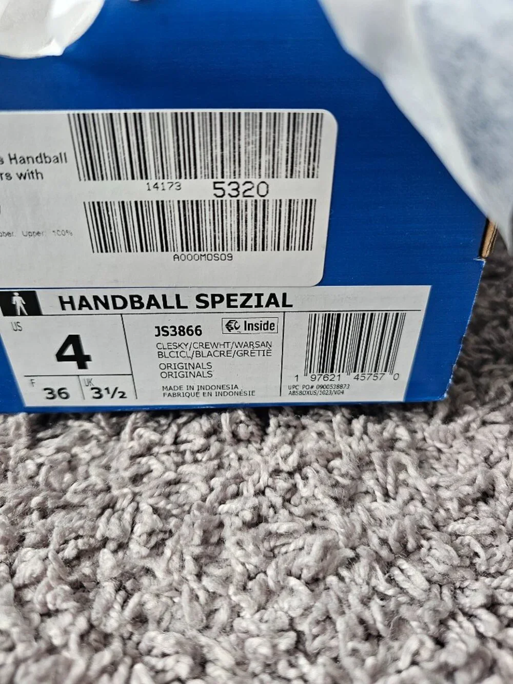 Adidas Handball Spezial shoes women's 5 in light blue